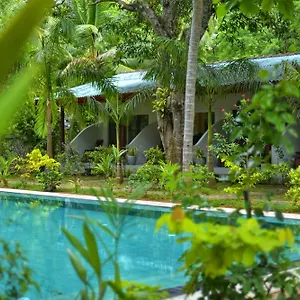 La Dolce Hotel